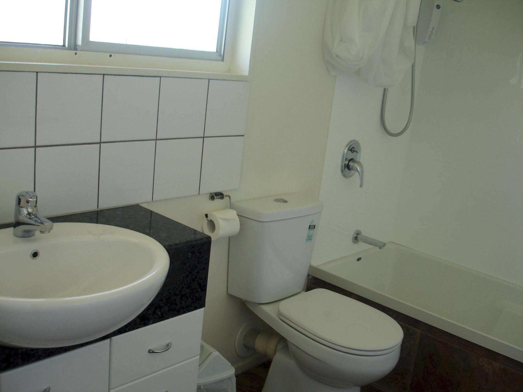 Achilles Motel Christchurch Eksteriør billede